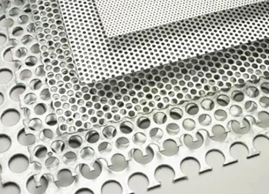 Painel de chapa perfurada Alumínio Aço inoxidável Metal galvanizado