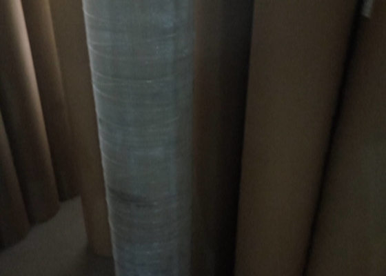 Ligação L605 Rede de arame possuem excelente resistência a altas temperaturas e oxidação