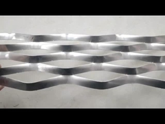 Messa elevada e alargada